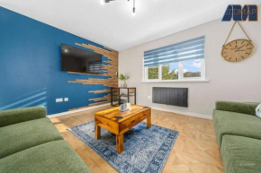 Elegant 2Bed Sleeps 4 With Parking
